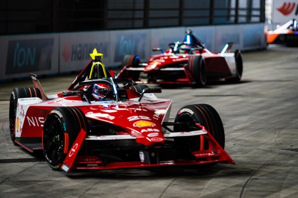 日产formula e车队在第十赛季中多次登上领奖台