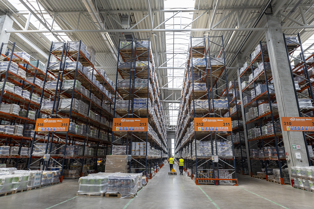 3 warehouse budapest.png